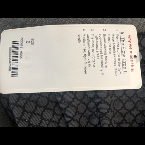 Lululemon crop - Picture 2 of 3